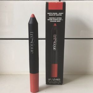 NIB trestique matte color + shiny lip balm crayon